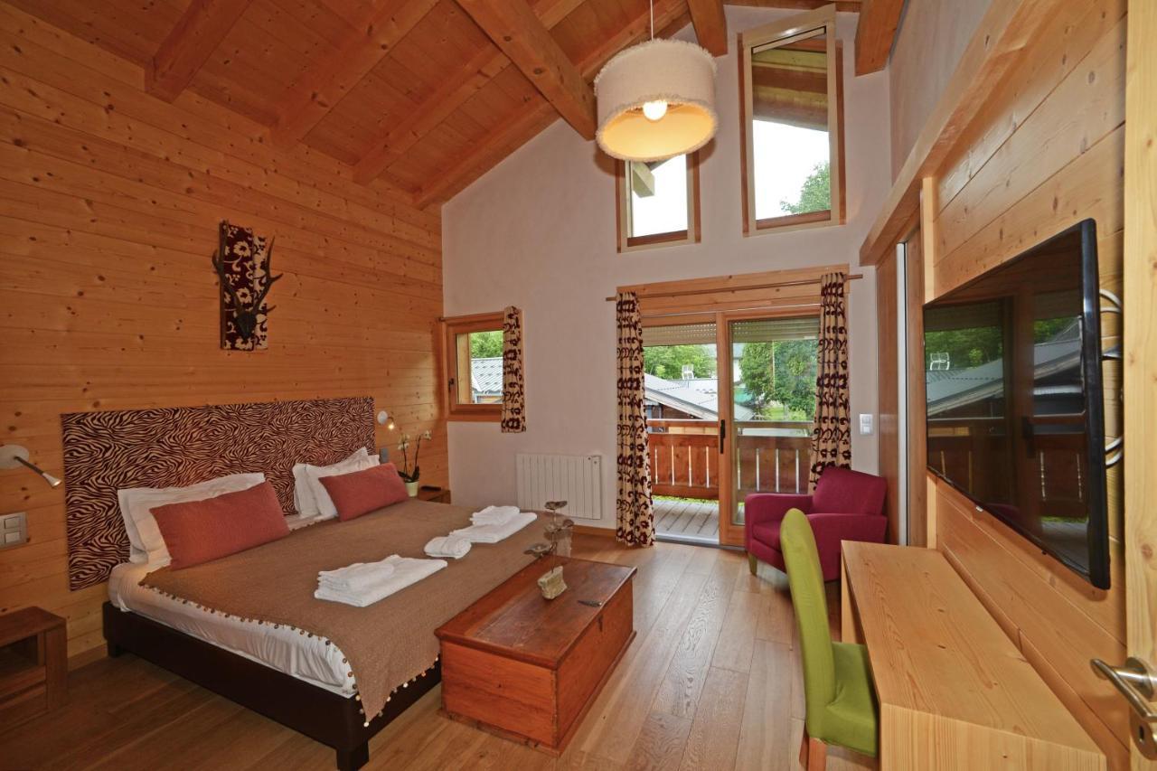 Chalet Isabelle Mountain Lodge 5 Star 5 Bedroom En Suite Sauna Jacuzzi Chamonix Exterior photo