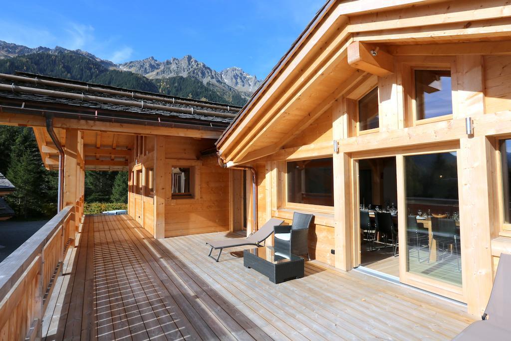 Chalet Isabelle Mountain Lodge 5 Star 5 Bedroom En Suite Sauna Jacuzzi Chamonix Exterior photo